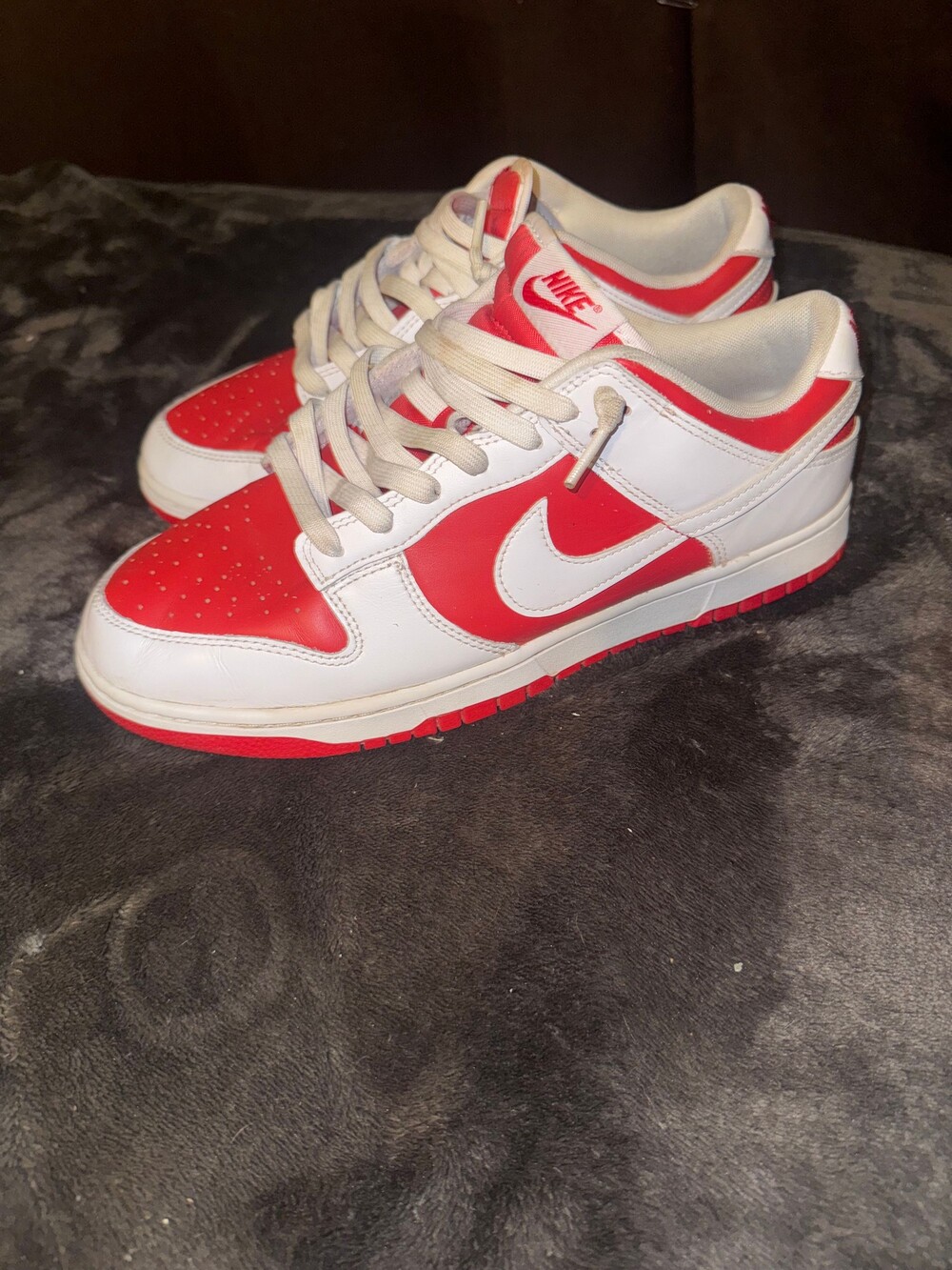 Nike Low Top Sneakers Size 11 Red White Leather Casual Shoes